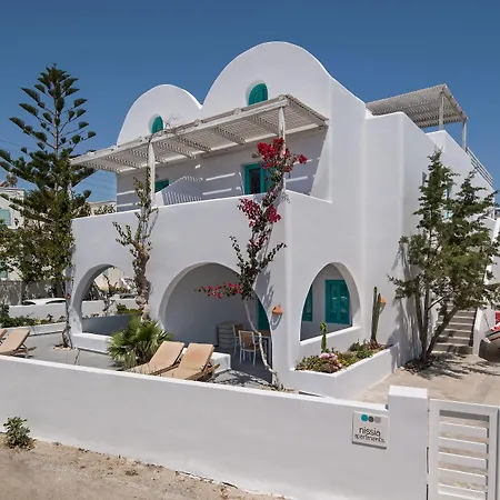 Ξενοδοχείο με διαμερίσματα Nissia & 4*