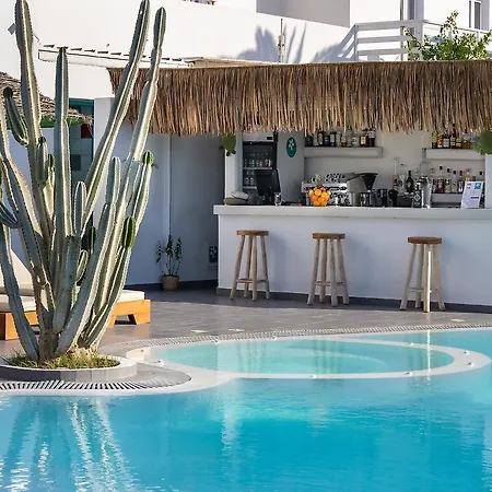 Aparthotel Nissia & Kamari (Santorini)