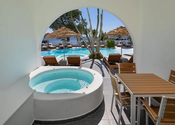 Nissia & Aparthotel Kamári