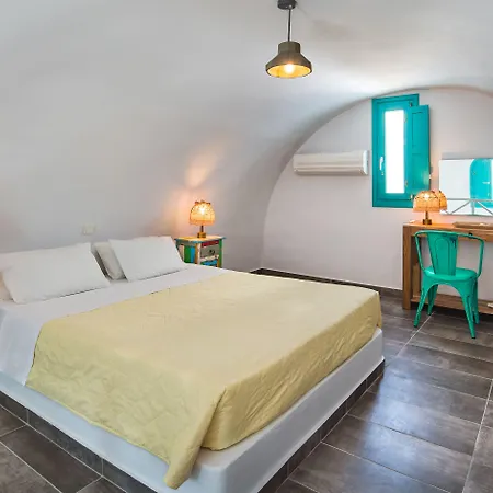 Aparthotel Nissia & Kamári