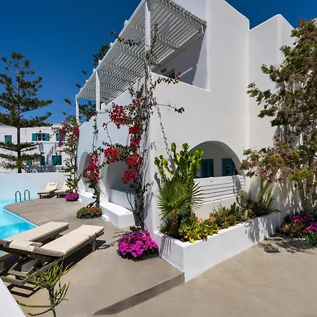 Aparthotel Nissia & Kamari (Santorini)